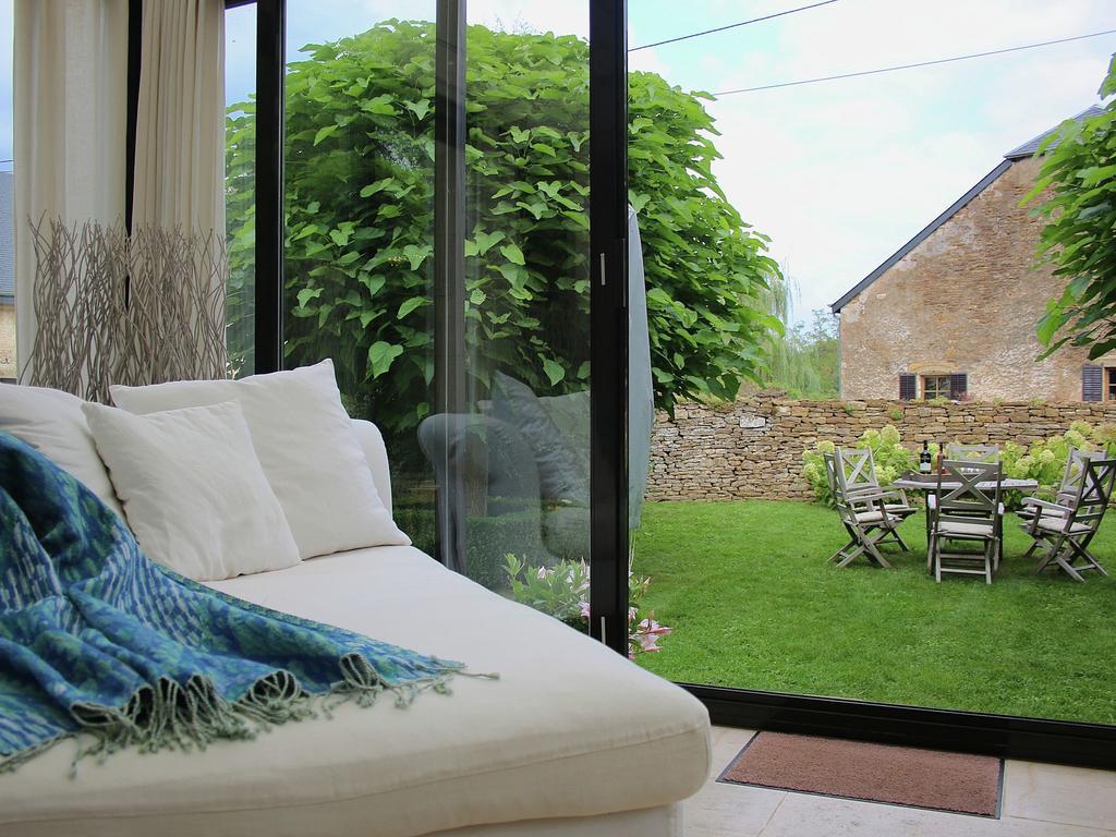 Unique Holiday Home In Virton With Jacuzzi Latour Exterior photo